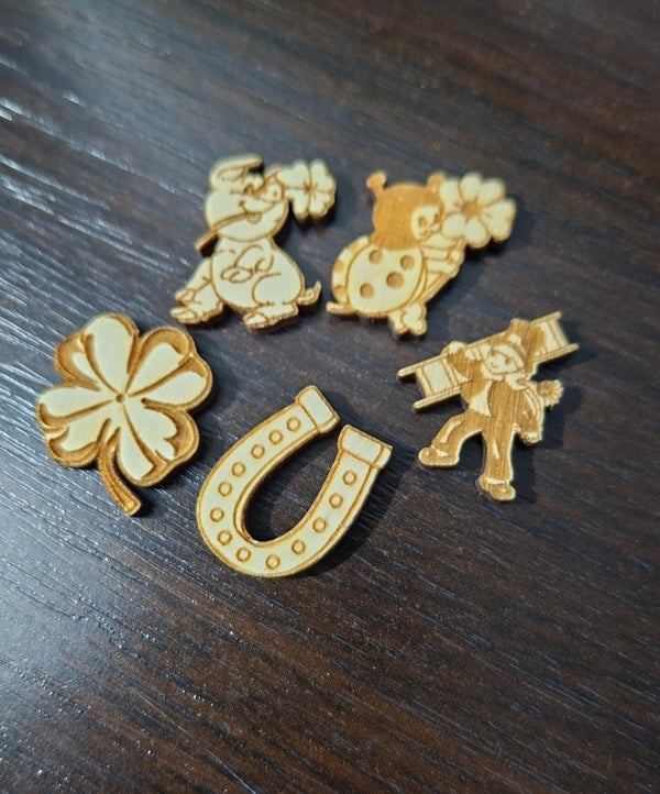 Glücksbringer aus Holz
